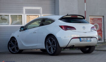 Opel Astra 1.6 Turbo Sport full