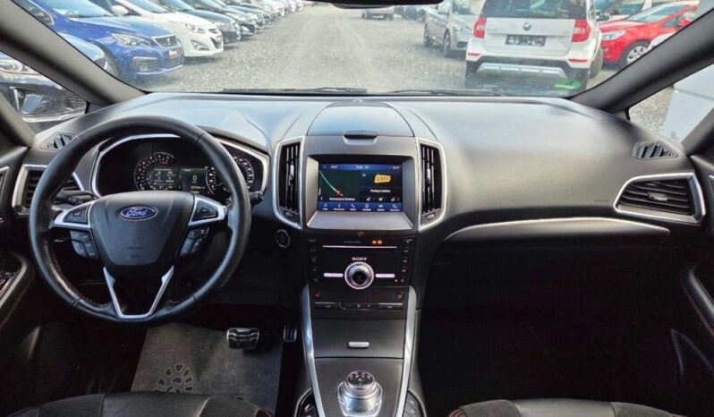 Ford S-Max full