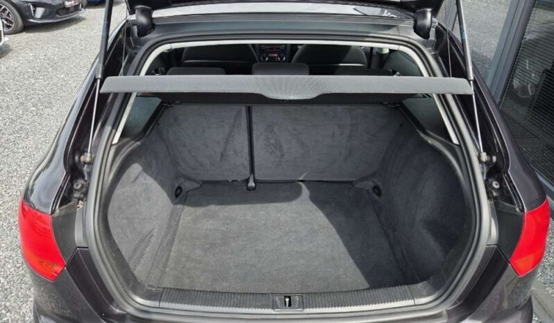 Audi A3 Sportback full