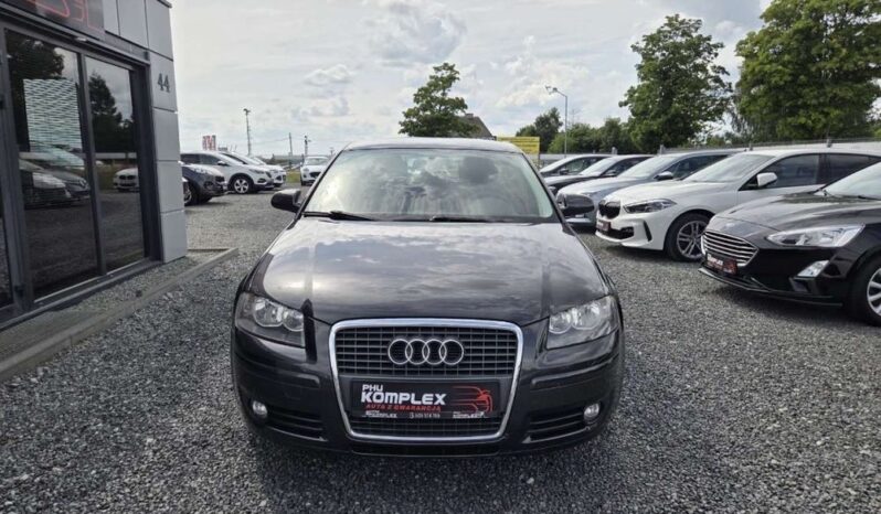 Audi A3 Sportback full