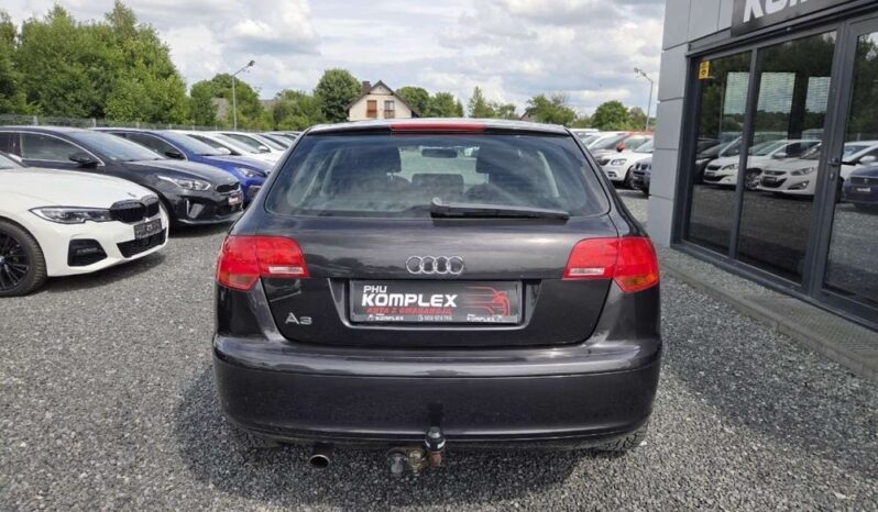 Audi A3 Sportback full