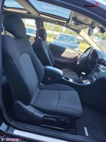 Mercedes-Benz Klasa C full