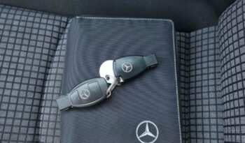 Mercedes-Benz Klasa C full
