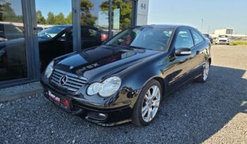 Mercedes-Benz Klasa C full