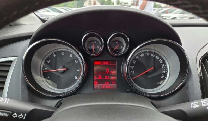 Opel Astra full