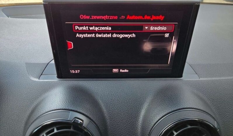Audi Q2 full