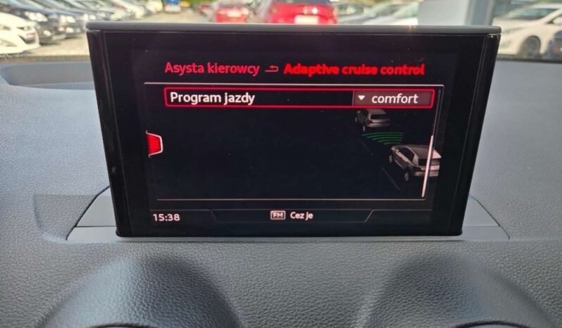 Audi Q2 full