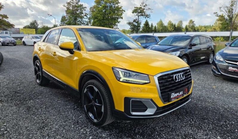 Audi Q2 full