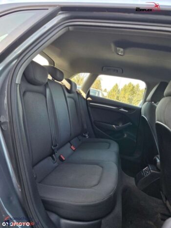 Audi A3 Sportback full