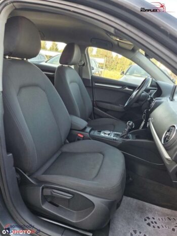 Audi A3 Sportback full