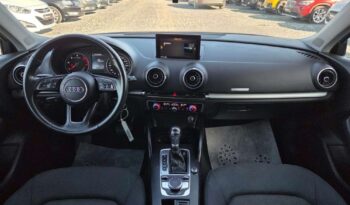 Audi A3 Sportback full