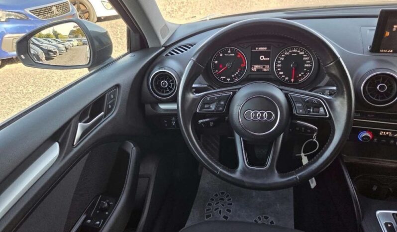 Audi A3 Sportback full