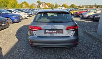 Audi A3 Sportback full