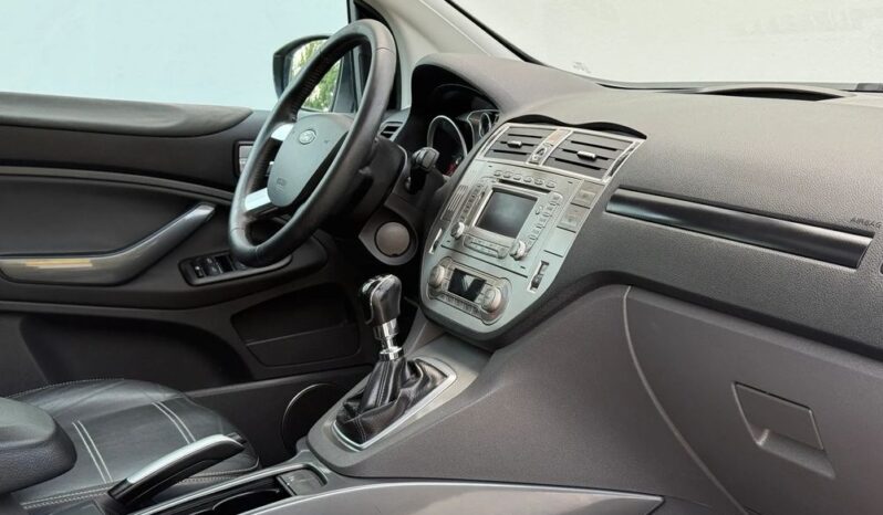 Ford Kuga full