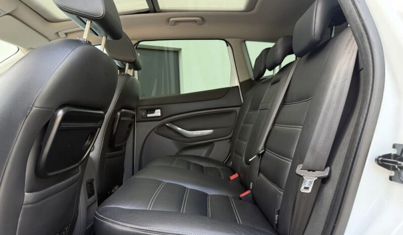 Ford Kuga full