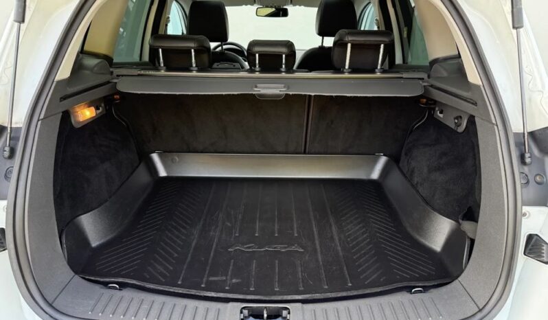 Ford Kuga full