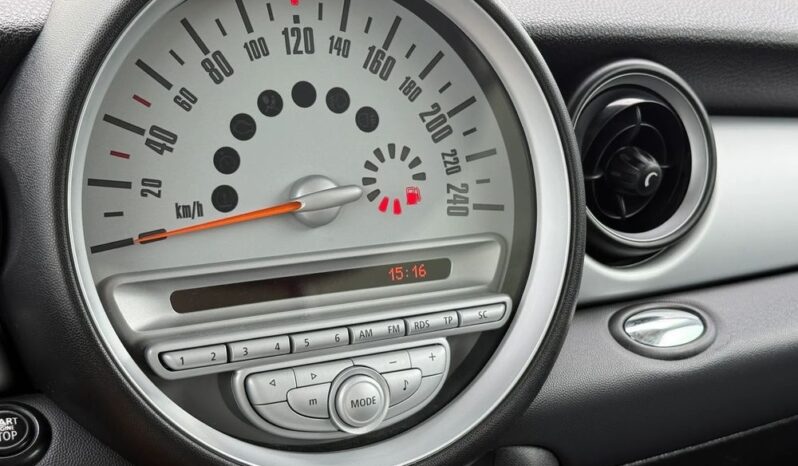 MINI Cooper full