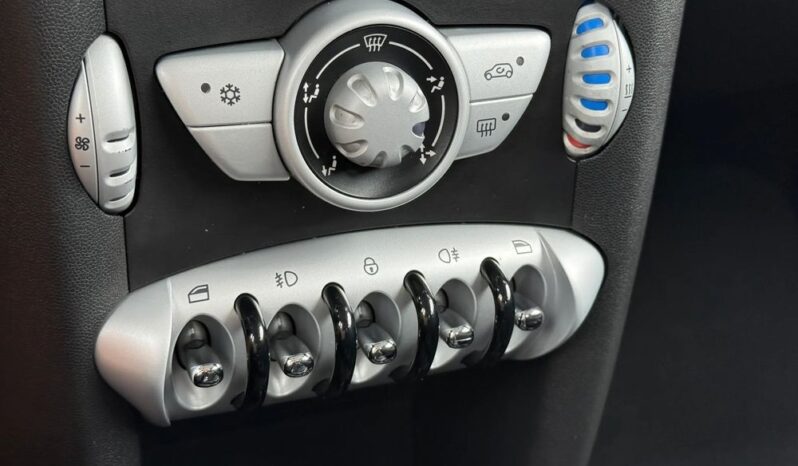 MINI Cooper full