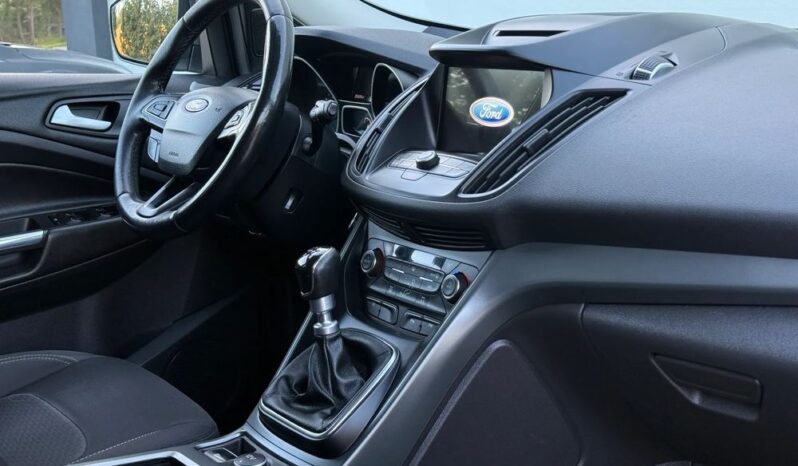 Ford Kuga full