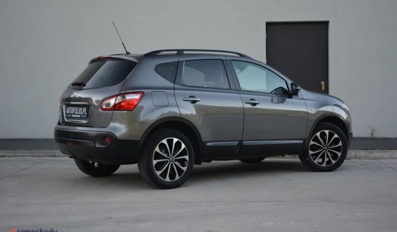Nissan Qashqai full