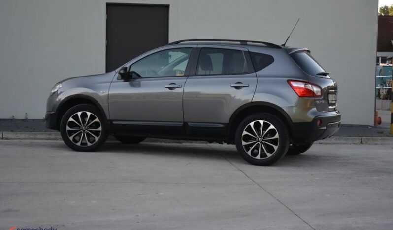 Nissan Qashqai full