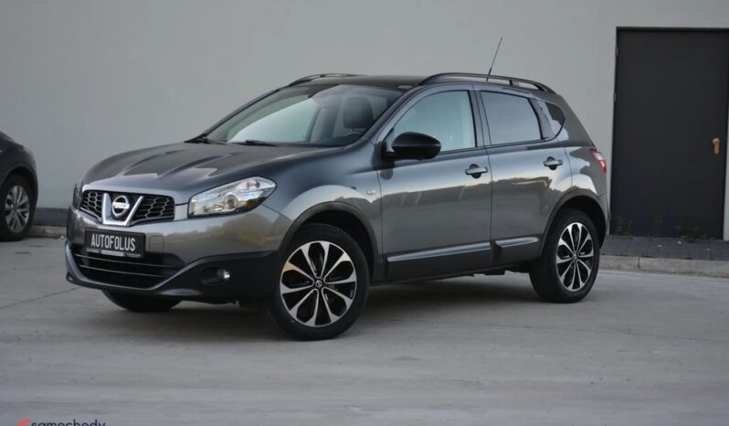 Nissan Qashqai full