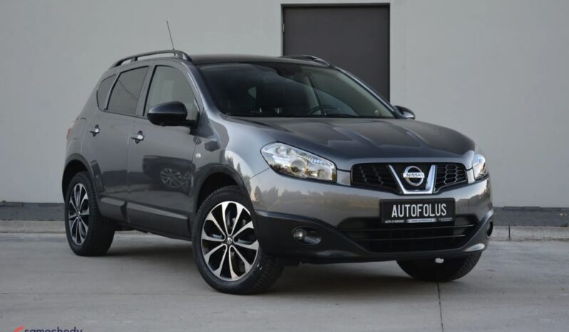 Nissan Qashqai full