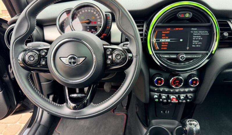 MINI Cooper full