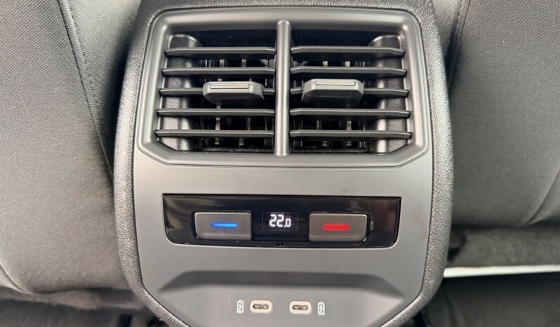 Seat Leon Sportstourer 2.0 TDI DSG Style Edition full