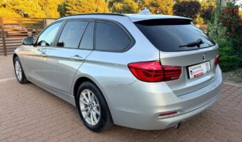 BMW Seria 3 318d Sport Line full