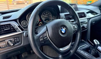 BMW Seria 3 318d Sport Line full