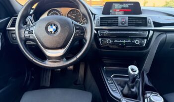 BMW Seria 3 318d Sport Line full