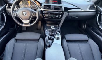 BMW Seria 3 318d Sport Line full