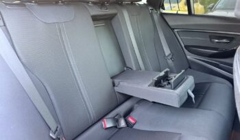 BMW Seria 3 318d Sport Line full