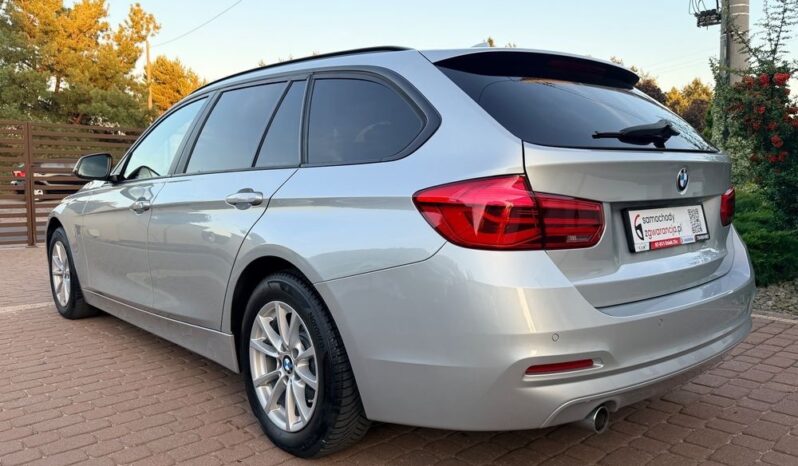 BMW Seria 3 318d Sport Line full