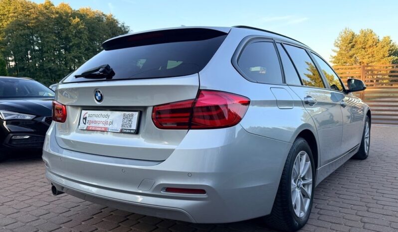BMW Seria 3 318d Sport Line full