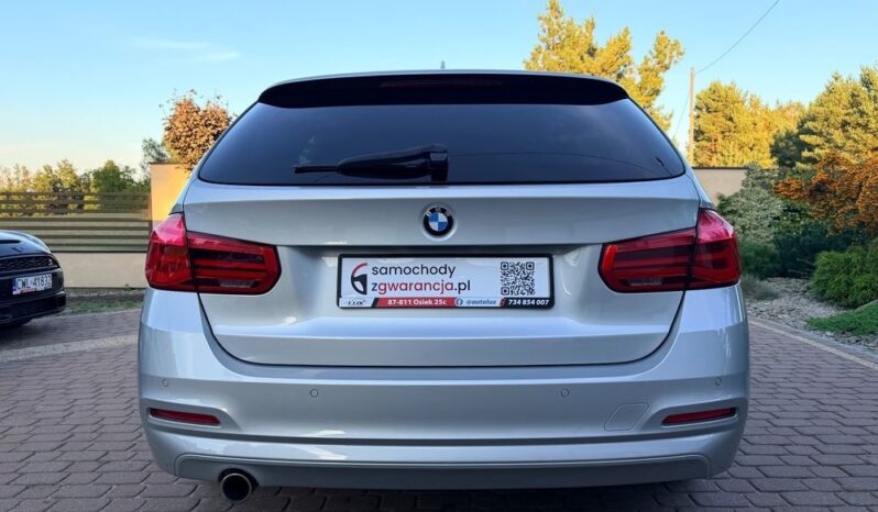BMW Seria 3 318d Sport Line full