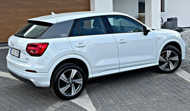 Audi Q2 1.6 TDI design full