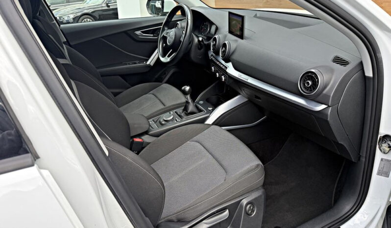 Audi Q2 1.6 TDI design full