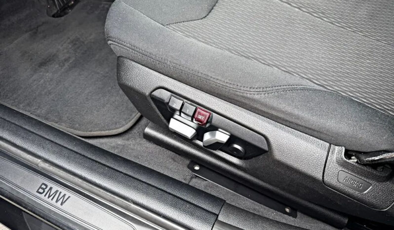 BMW Seria 3 318d Advantage full