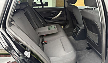 BMW Seria 3 318d Advantage full