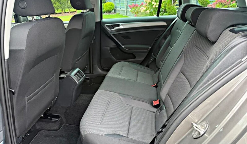 Volkswagen Golf 1.6 TDI BlueMotion Technology Comfortline full