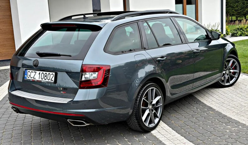 Skoda Octavia 2.0 TSI RS 230 DSG full
