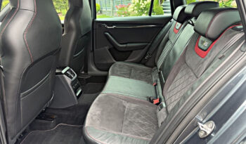 Skoda Octavia 2.0 TSI RS 230 DSG full