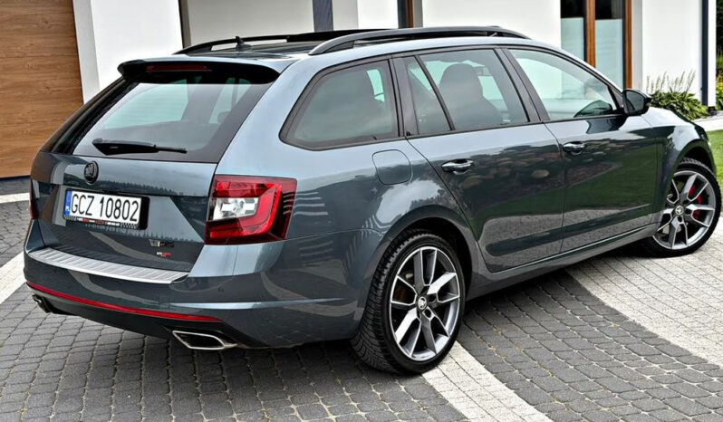 Skoda Octavia 2.0 TSI RS 230 DSG full