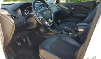 Hyundai ix35 2.0 CRDi 4WD Fifa World Cup Gold Edition full