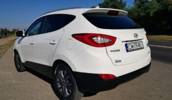 Hyundai ix35 2.0 CRDi 4WD Fifa World Cup Gold Edition full