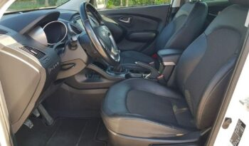 Hyundai ix35 2.0 CRDi 4WD Fifa World Cup Gold Edition full