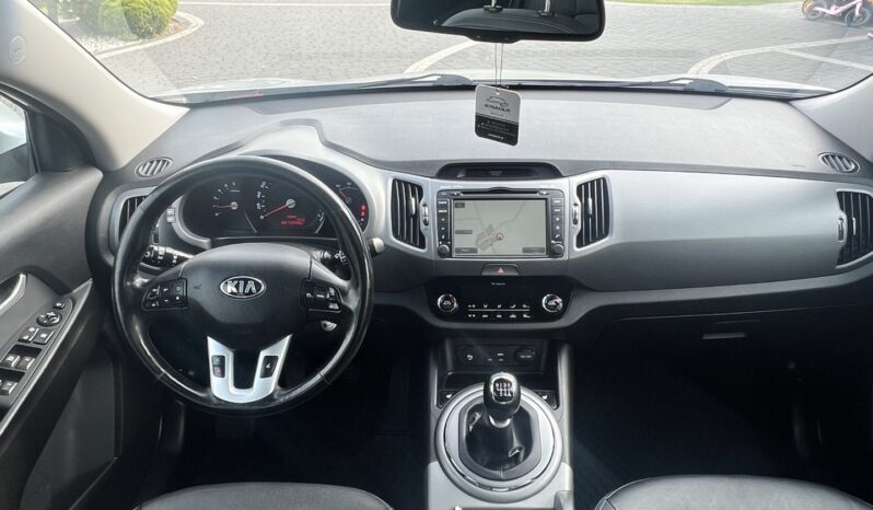 Kia Sportage 1.7 CRDI PANORAMA XENON SKÓRA NAVI KAMERA GRZANE FOTELE I KIEROWNICA BEZWYPADKOWA SERWISOWANA GWARANCJA full