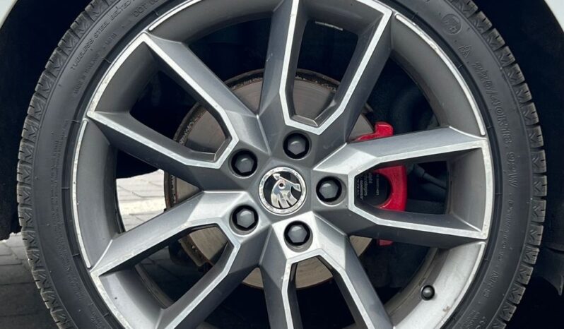 Skoda Octavia 2.0 TDI VRS DSG Alkantara#Navi#Kamera#Xenon#Gwarancja full